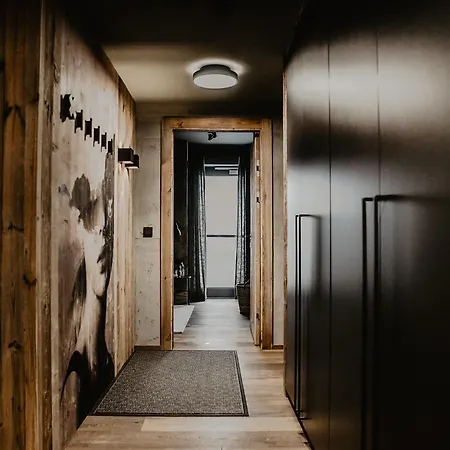 公寓 Black Eagle Loft Luxury